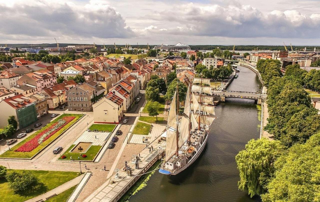 Old Town River Apartments Клайпеда Екстер'єр фото
